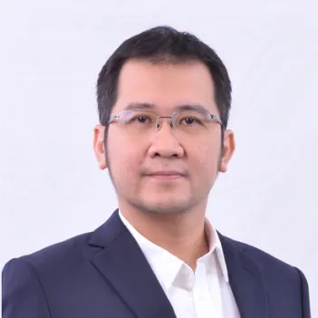 Dennis Anwar
